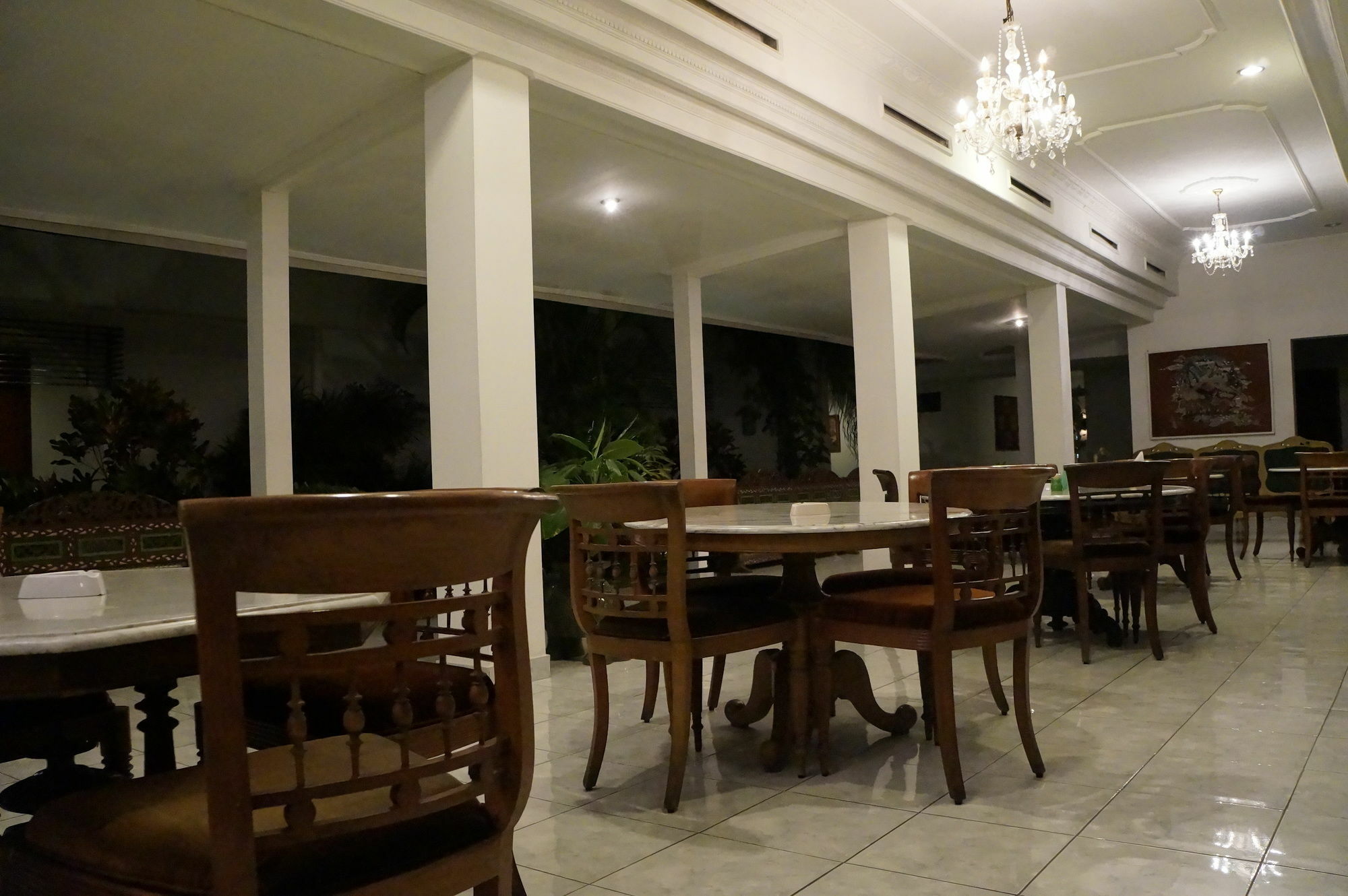 Hotel Kirana Джок'якарта Екстер'єр фото